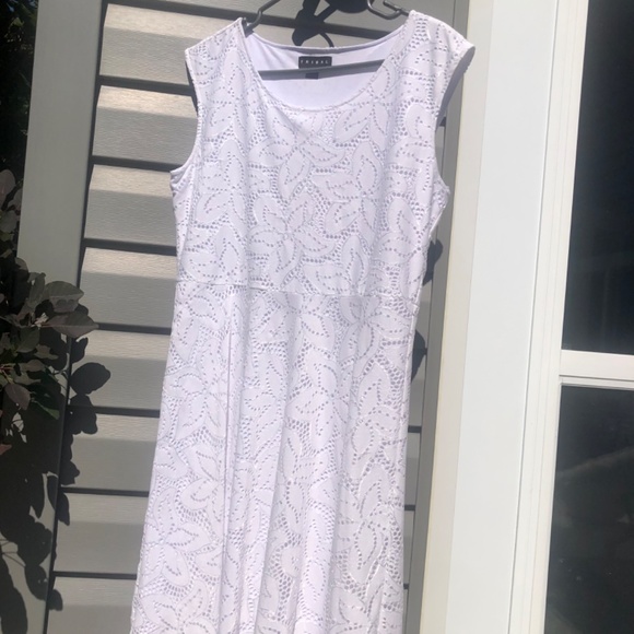 Tribal brand white dress - Picture 10 of 10